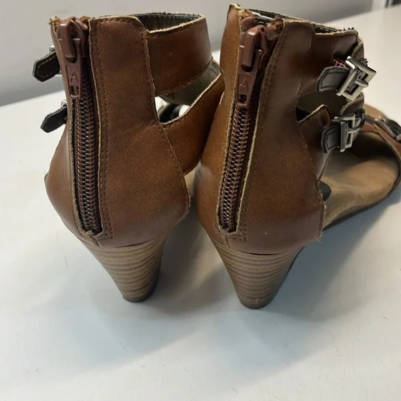Aerosoles A2 Heelrest Mayflower Wedge Brown Faux Leather Ankle Zip Sandals, 6 - Picture 7 of 11